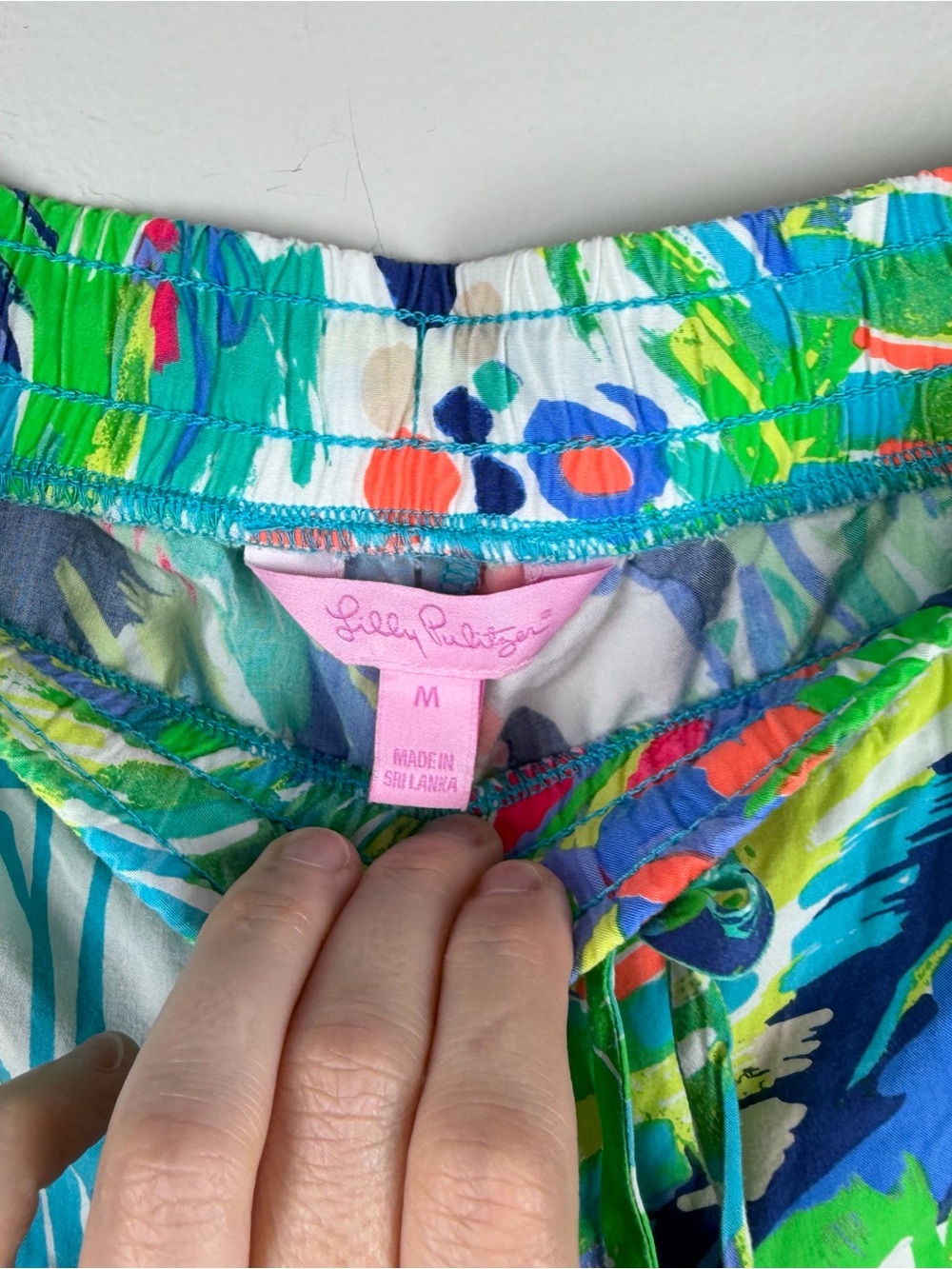 Lilly Pulitzer Katia Short Purrrfect Giraffe Print Rayon Pull On Shorts Medium - Picture 3 of 10
